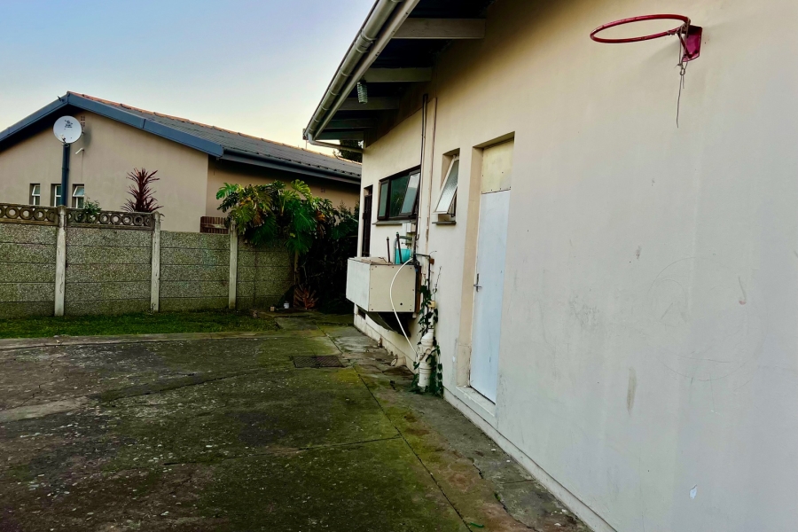 7 Bedroom Property for Sale in George Central Western Cape